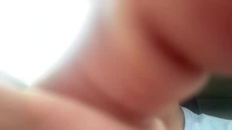 lotusflowerbomb95 online show from April 23, 7:26 pm