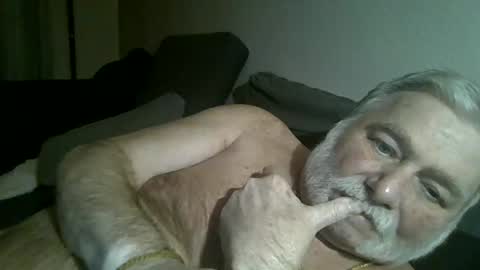 louis_chokdee online show from January 18, 7:26 pm