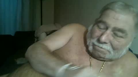 louis_chokdee online show from September 11, 6:20 pm