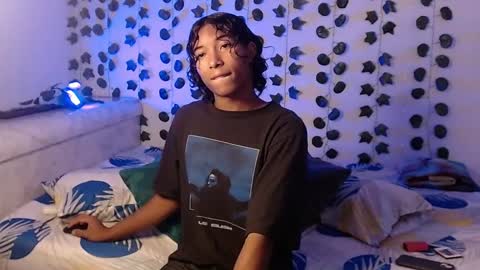 Louis Valdz online show from February 17, 8:06 pm