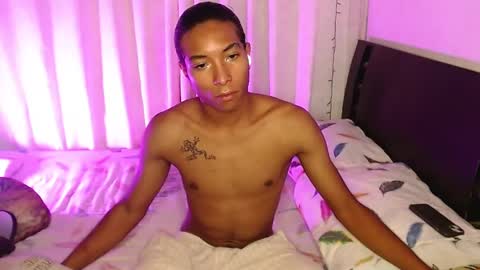 Louis Valdz online show from February 12, 5:58 am