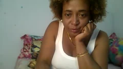louna80819 online show from August 5, 6:16 pm