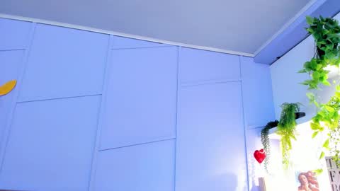 Snapshot of lourenfox chatting on October 8, 11:38 am Louren Fox online show from October 8, 11:38 am