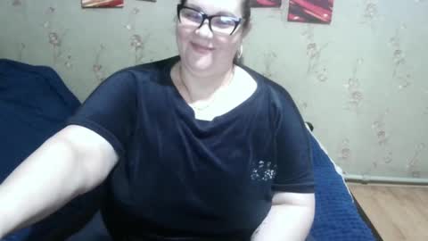 Snapshot of love_milanna chatting on February 4, 3:44 am Milana online show from February 4, 3:44 am