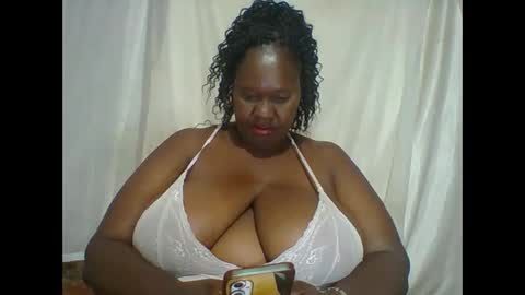 Lynn online show from November 20, 10:18 pm