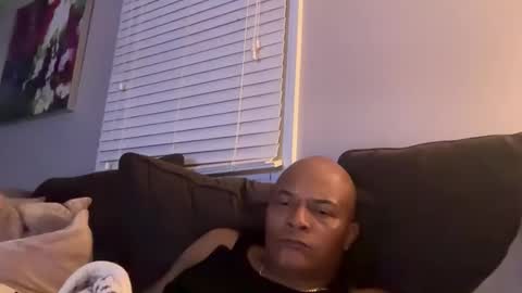 loved19 online show from November 13, 5:54 am