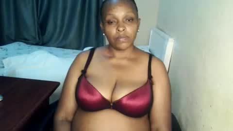 loveedee4 online show from May 16, 11:25 pm