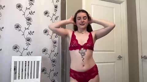 Olivia Rose online show from February 17, 2:54 am