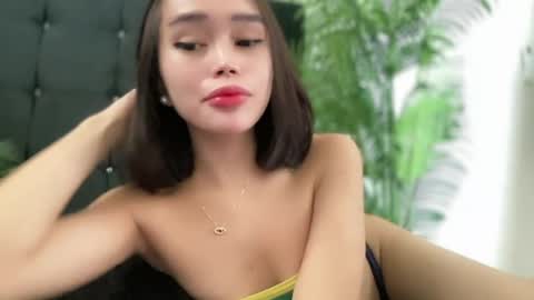 lovely_cittie18 online show from July 17, 2:57 am