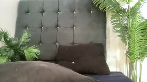 lovely_cittie18 online show from July 7, 7:23 am