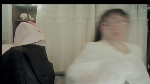 DANA KIM online show from March 10, 4:55 pm