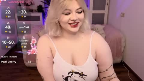 lovely_leilla online show from January 19, 11:21 pm