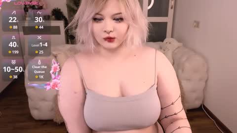 lovely_leilla online show from January 24, 9:47 pm