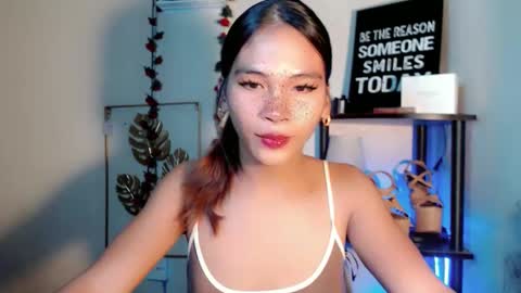KATE online show from April 27, 9:12 pm