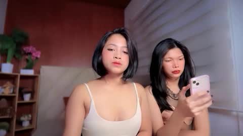   online show from June 6, 5:52 pm