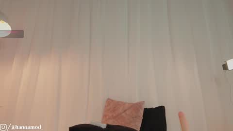    online show from March 10, 11:03 am