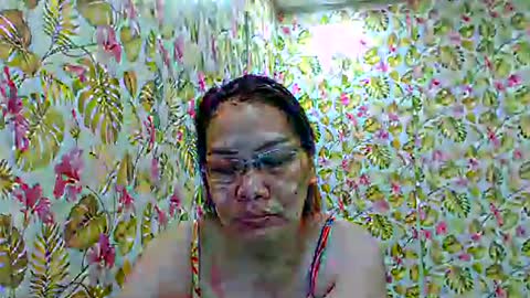 lovelyasiancutie online show from October 27, 9:37 pm