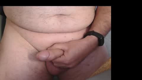 Snapshot of lovelybear2000 chatting on December 13, 10:41 am lovelybear2000 online show from December 13, 10:41 am