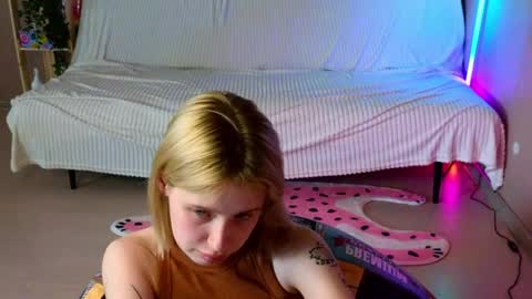 your sweet girls online show from May 16, 7:27 am