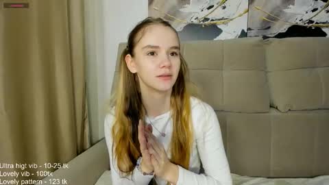 lovelygracee online show from September 14, 6:20 pm