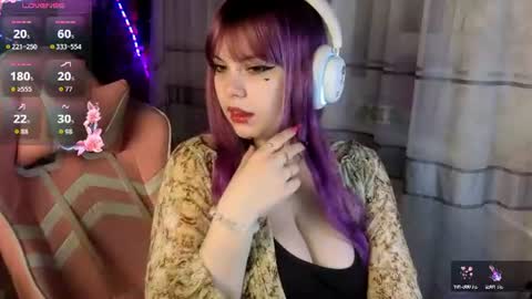hristie online show from August 9, 11:31 pm