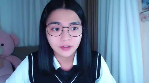 lovelymae18 online show from December 12, 1:49 pm