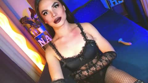 lovelymiss_shyna11 online show from July 8, 4:21 pm