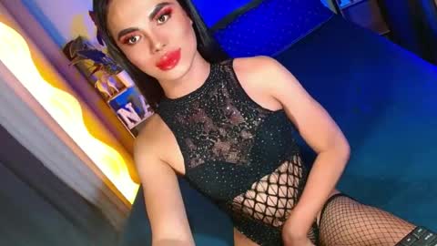lovelymiss_shyna11 online show from June 21, 6:25 pm