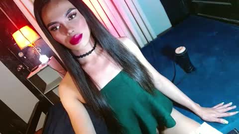 lovelymiss_shyna11 online show from February 27, 12:36 am