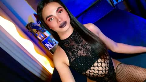 lovelymiss_shyna11 online show from June 19, 3:07 pm