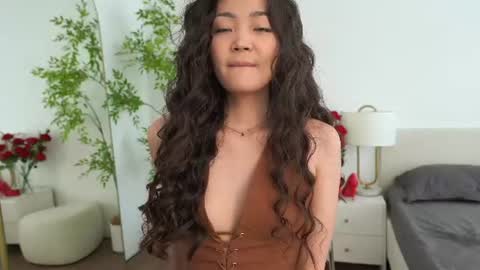 kim online show from June 20, 11:16 am