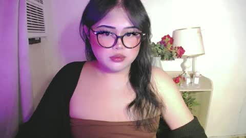 lovely online show from June 22, 11:28 am