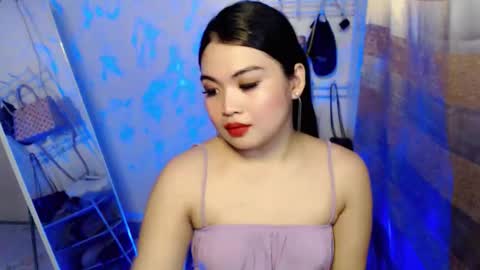 Rhean online show from May 3, 1:06 pm