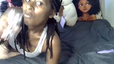 lovelytin online show from March 16, 6:06 am