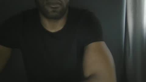 lovemyblackdickcum online show from November 18, 3:48 pm