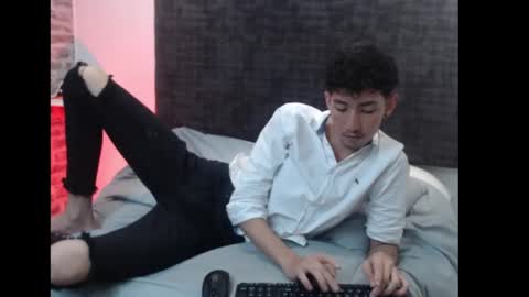 Snapshot of loverisu chatting on February 25, 1:52 am loverisu online show from February 25, 1:52 am