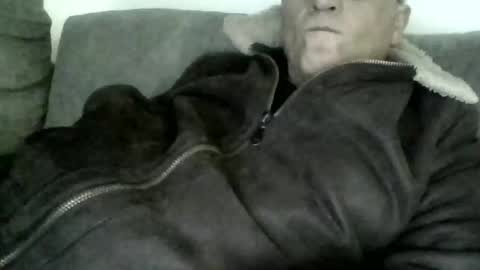 lovetightass online show from March 17, 7:08 pm