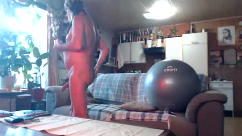 Snapshot of lovetobenaked10 chatting on October 19, 10:09 am aaron online show from October 19, 10:09 am