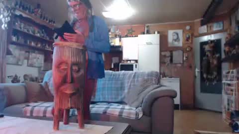 Snapshot of lovetobenaked10 chatting on September 26, 2:58 pm aaron online show from September 26, 2:58 pm