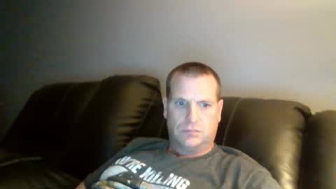 lovetocum37 online show from December 12, 3:54 am