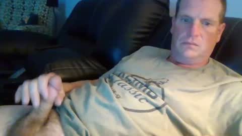 lovetocum37 online show from August 7, 2:10 am