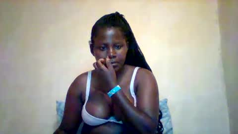 loviett online show from May 21, 2:07 am