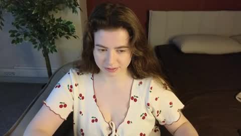Erika online show from May 6, 1:22 am