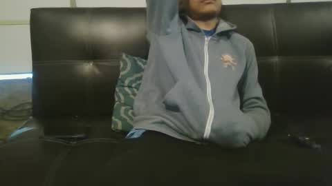 lowwkkeyyy online show from April 11, 8:13 pm