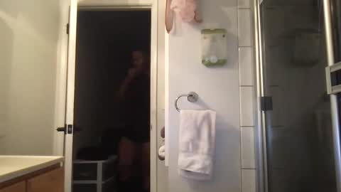 Snapshot of loyaltywashere chatting on December 24, 3:16 am Dynasty online show from December 24, 3:16 am