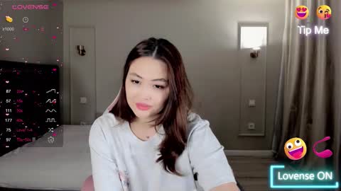 lu_mina online show from November 29, 11:29 am