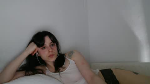 luana online show from June 21, 9:32 pm