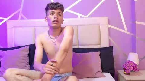 luanrossetti online show from March 27, 4:08 pm