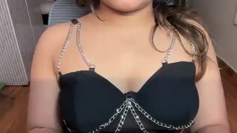 Snapshot of lubna_07 chatting on December 26, 6:01 pm slow poison online show from December 26, 6:01 pm