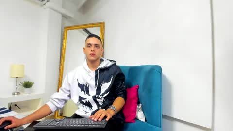 Luca  Gael online show from June 14, 3:25 pm